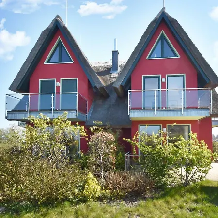 Boddenbrise Mit Hiddenseeblick Holiday home Vieregge
